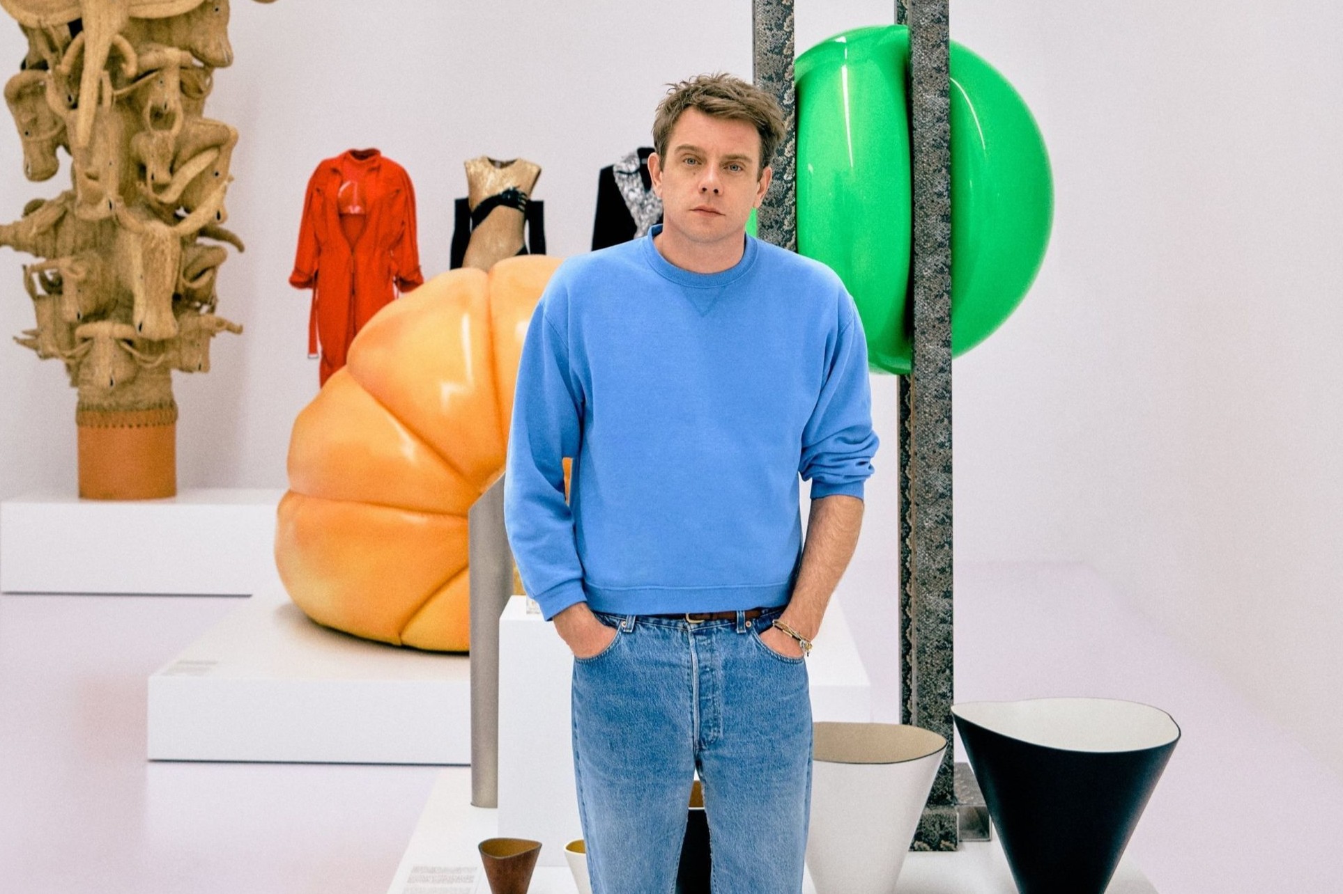 정체성을 해체하고 재조립하는 디자이너, 조나단 앤더슨